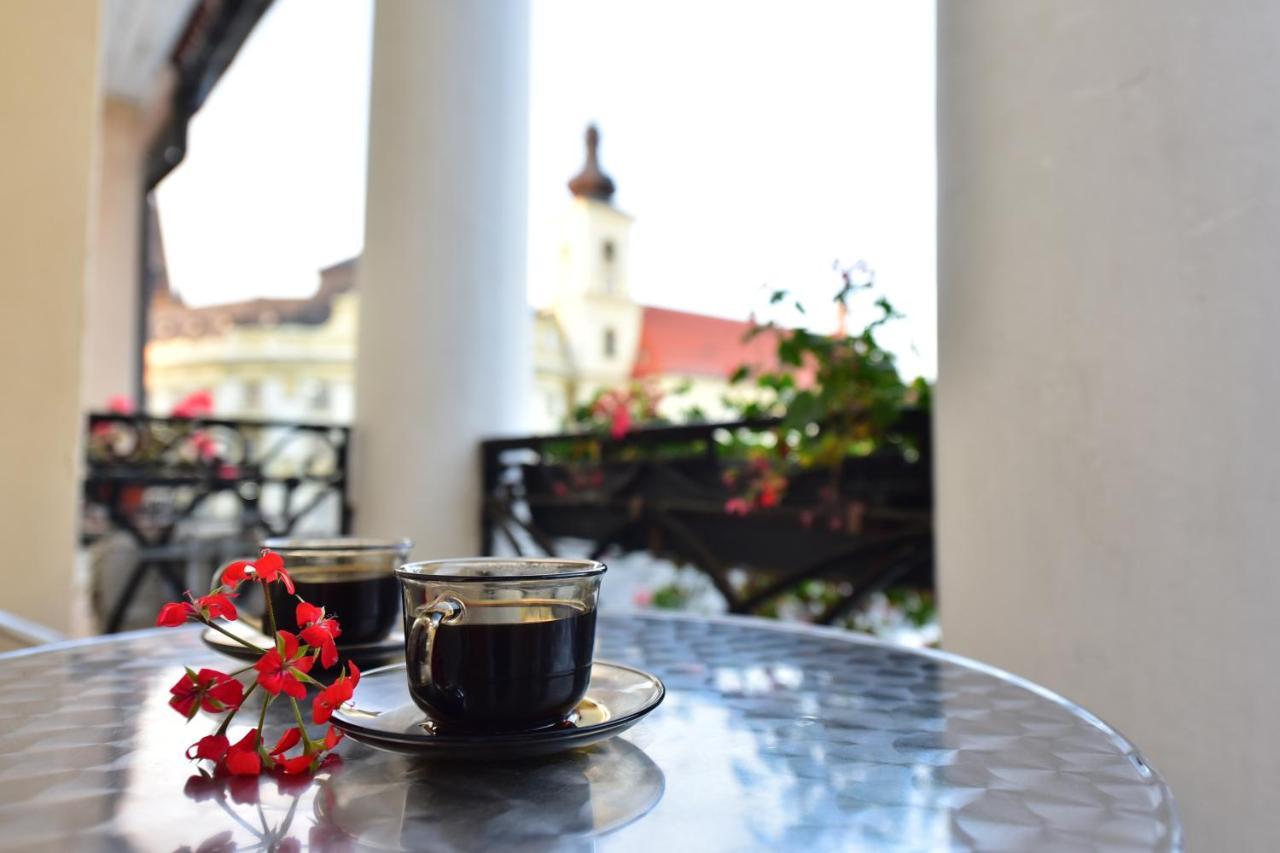 Sibiu Main Square Apartments מראה חיצוני תמונה