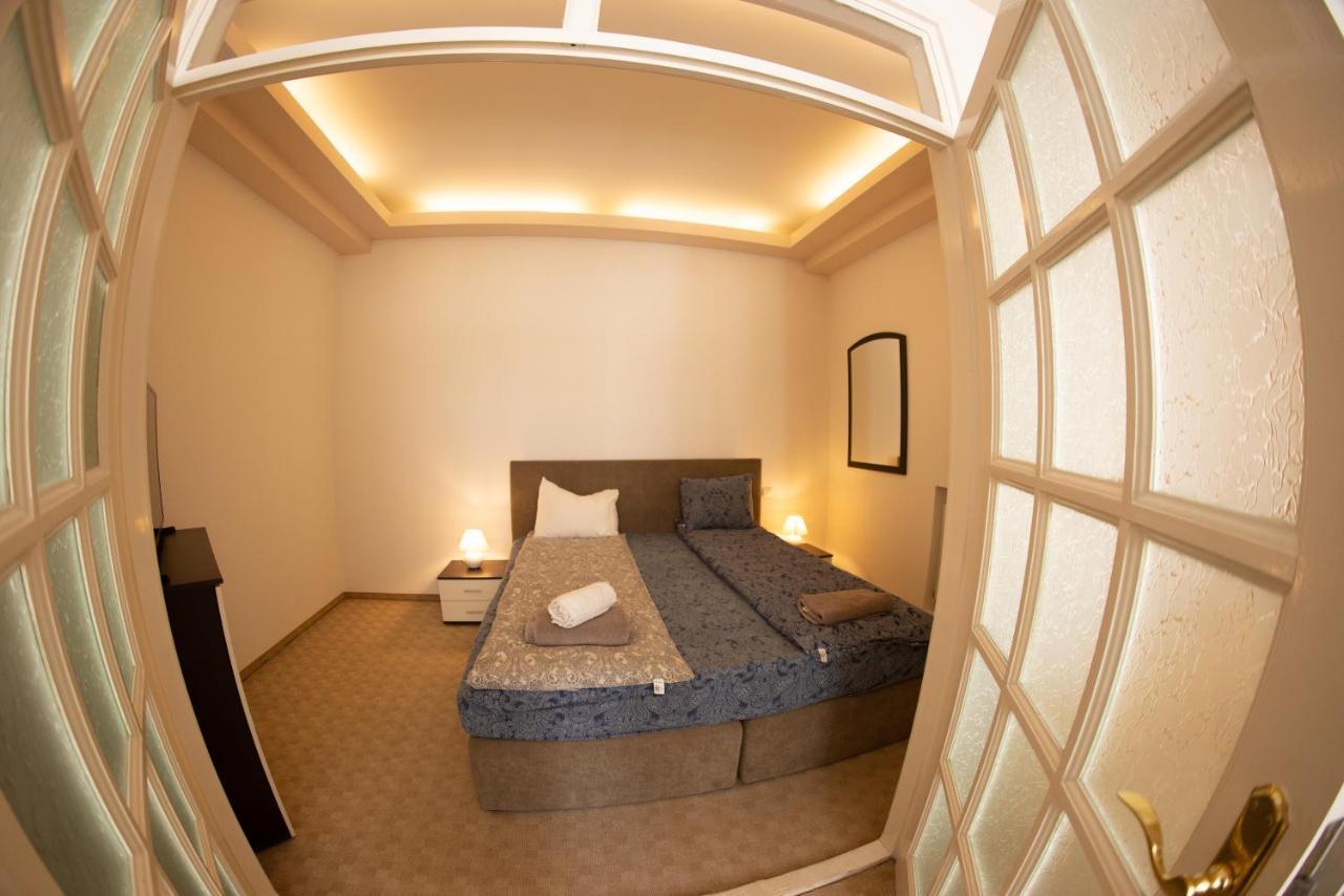 Sibiu Main Square Apartments מראה חיצוני תמונה