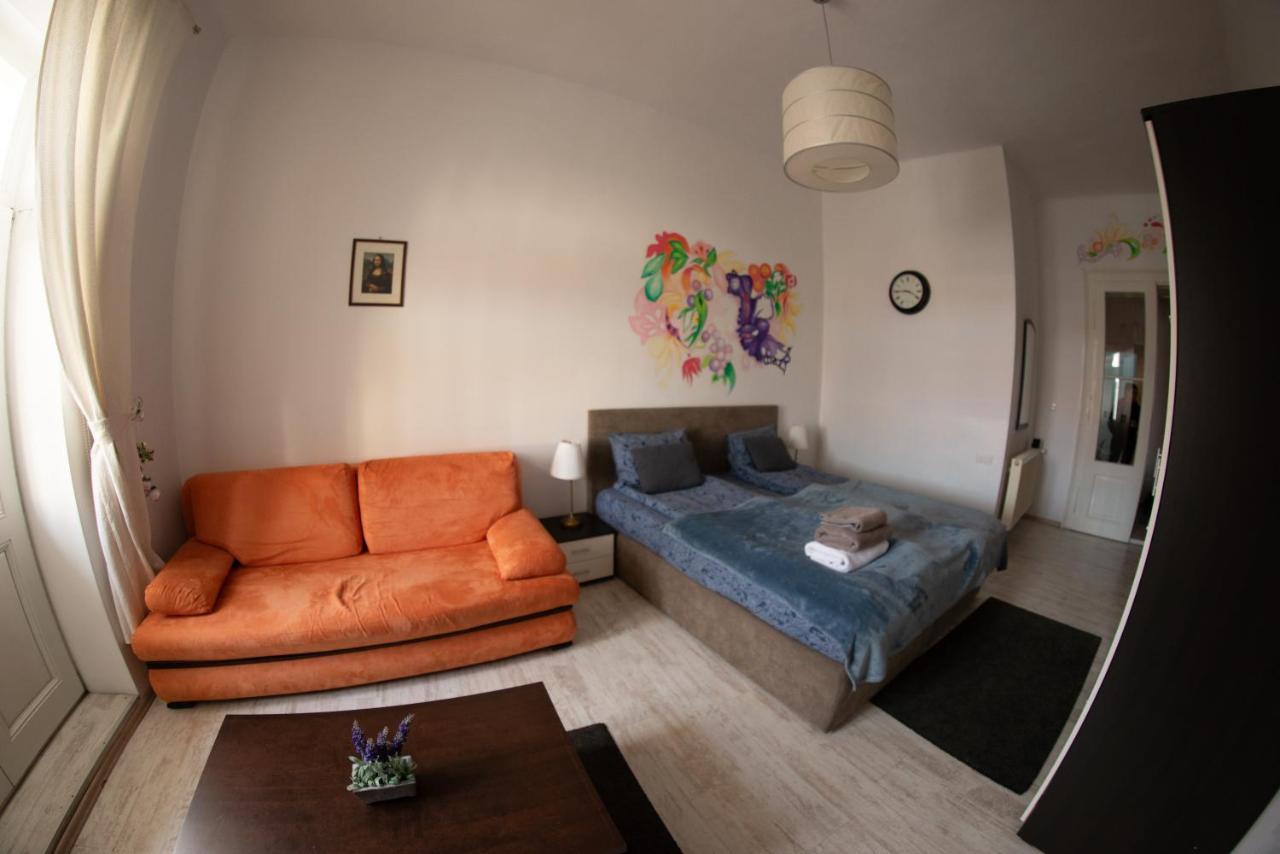 Sibiu Main Square Apartments מראה חיצוני תמונה